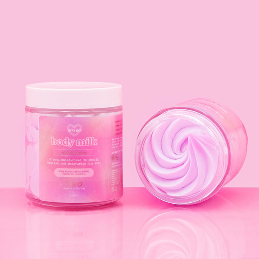 almond macaron body milk